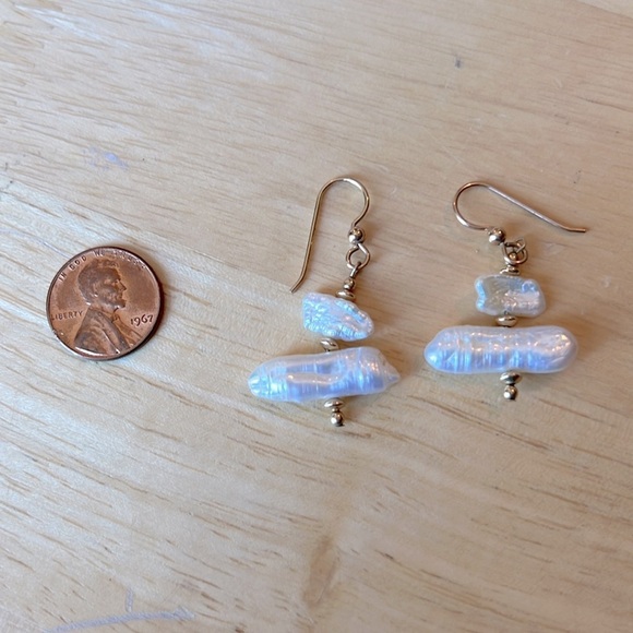 Cultured Pearl Earrings - Picture 1 of 2